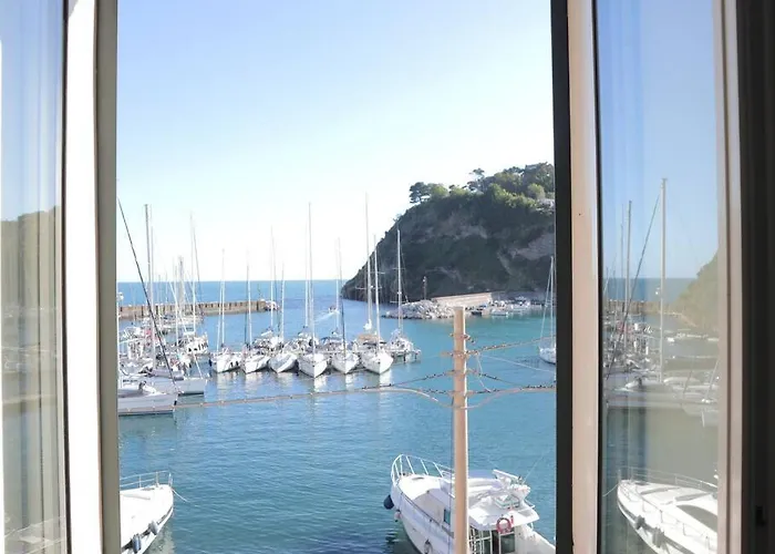 Appartamento Chiaiolella Sea View *